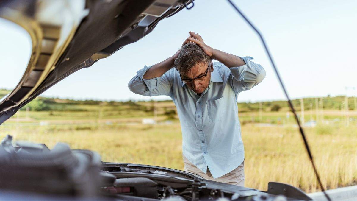 5 Signs It’s Time To Sell Your Old Car - Auto Scrappers